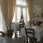 Nettuno Hotel 2*